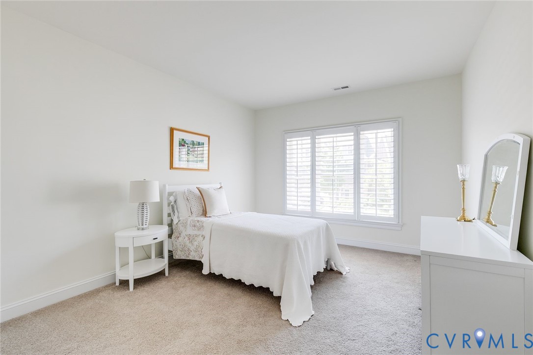 1124 Marney Ct