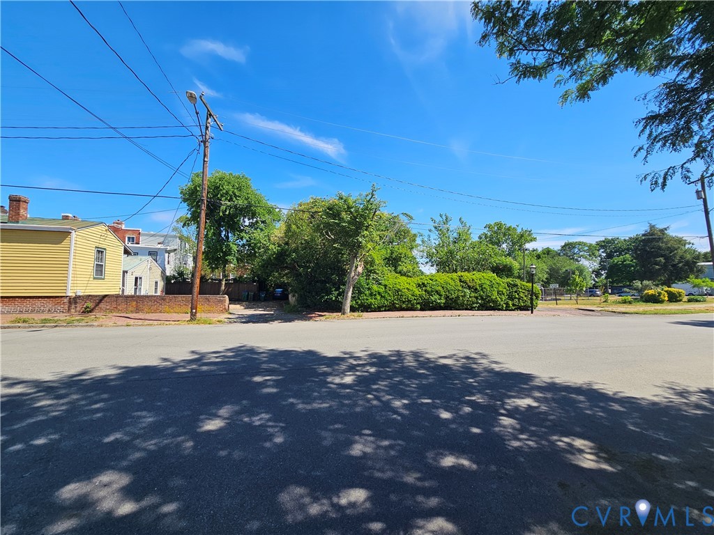 215 N 29th St
