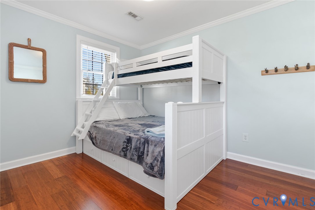 108 Ferry View Dr