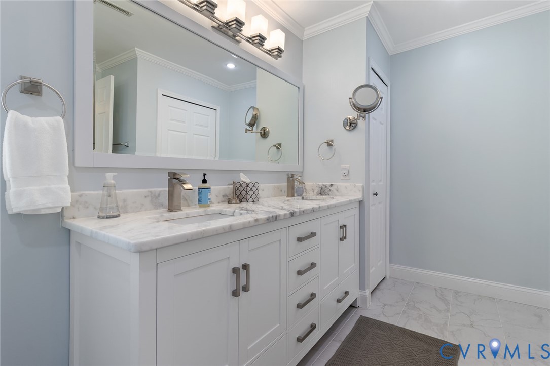108 Ferry View Dr