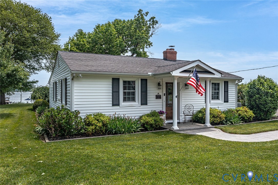 108 Ferry View Dr