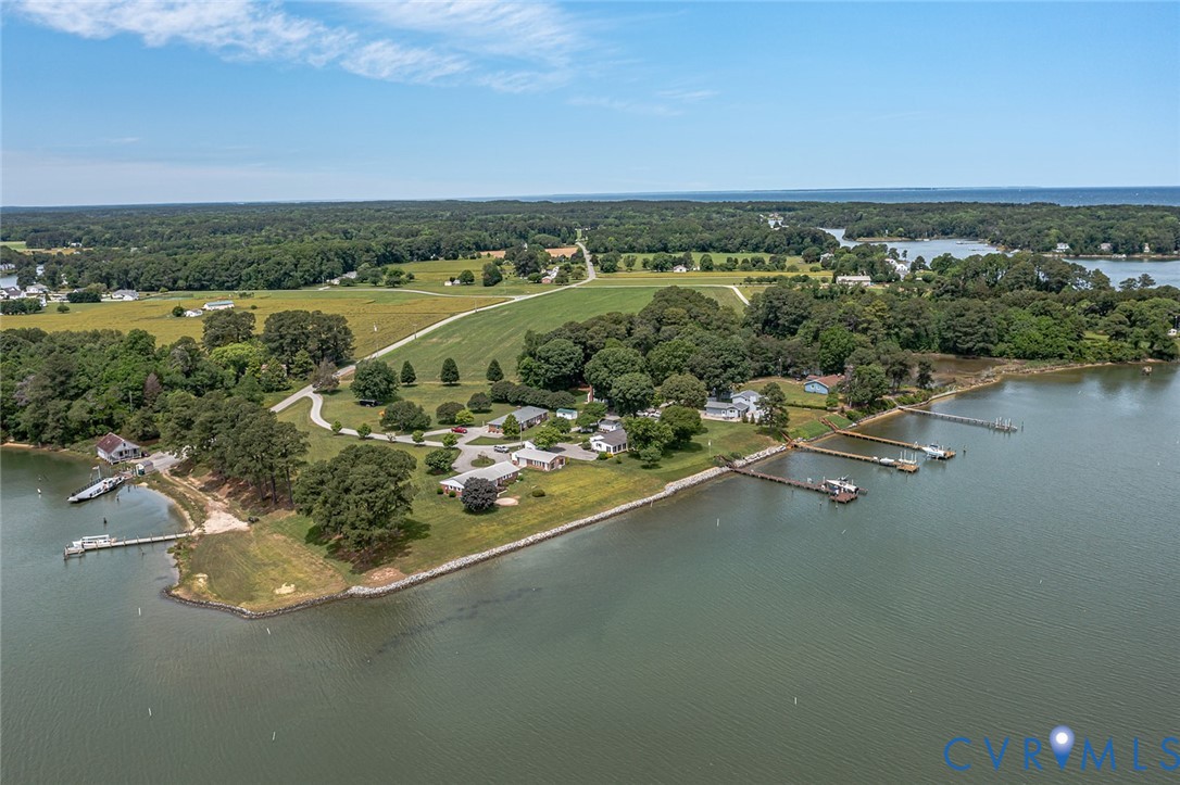 108 Ferry View Dr