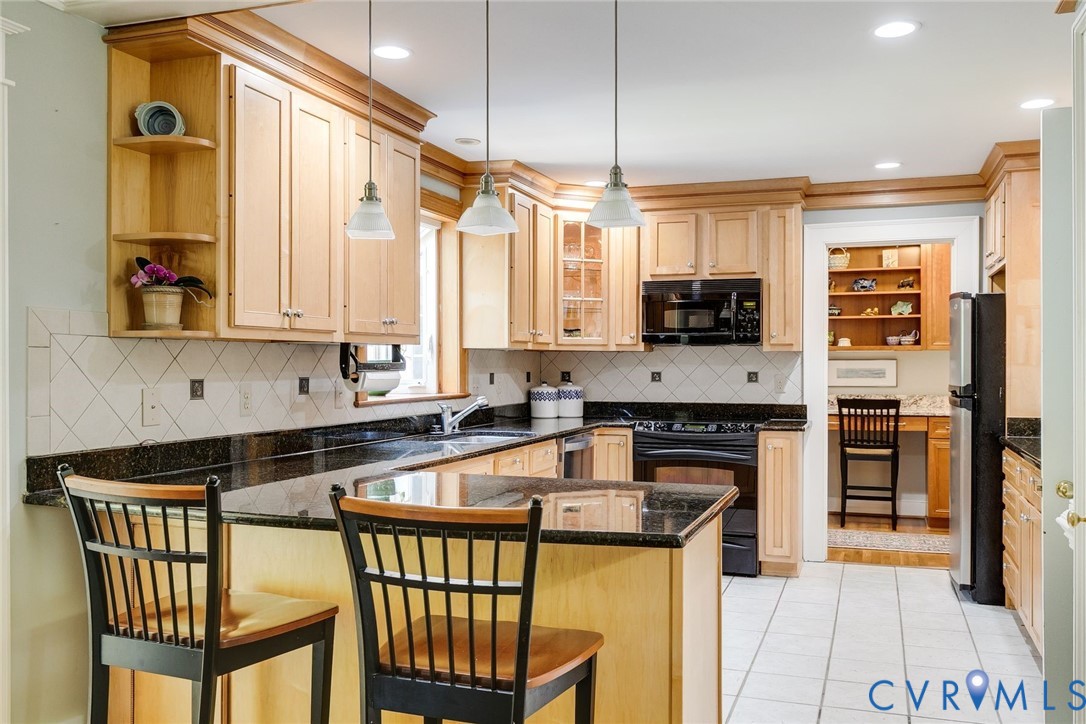 1803 Windingridge Dr