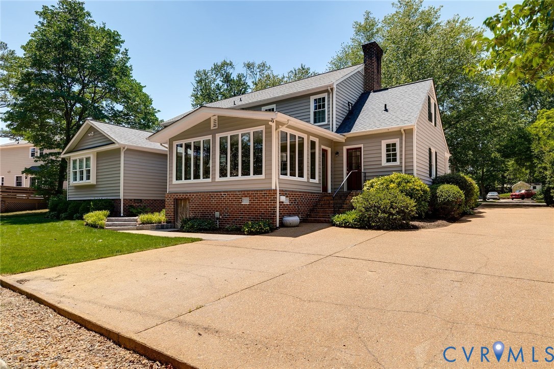 1803 Windingridge Dr