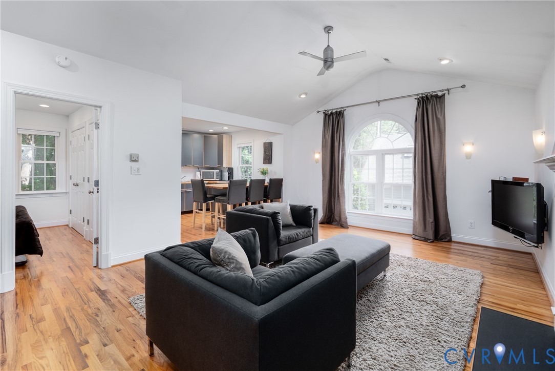 3124 Rock Cress Ln