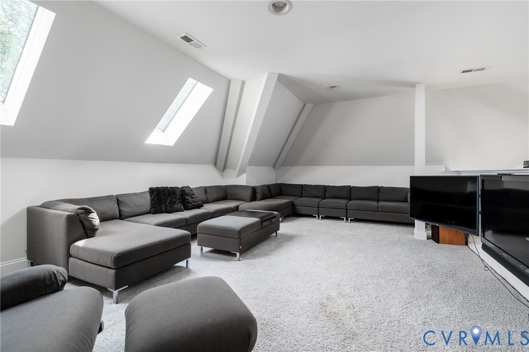 3124 Rock Cress Ln