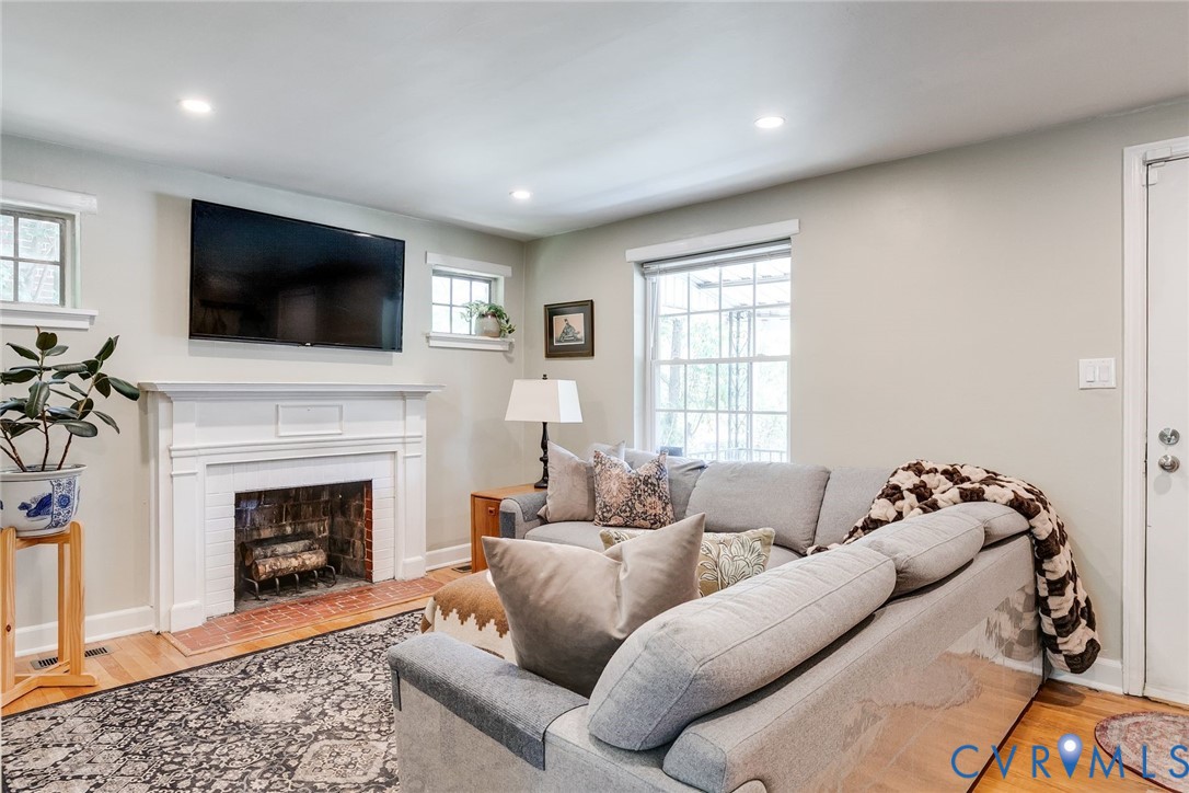 810 Westover Hills Blvd