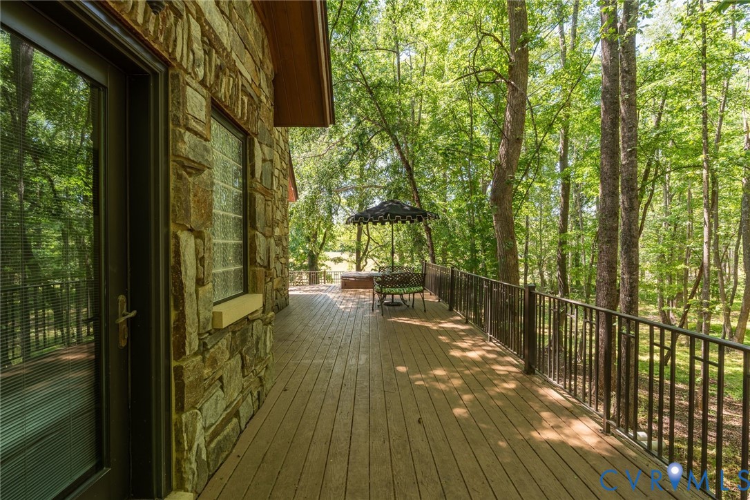 18546 Taylors Creek Rd