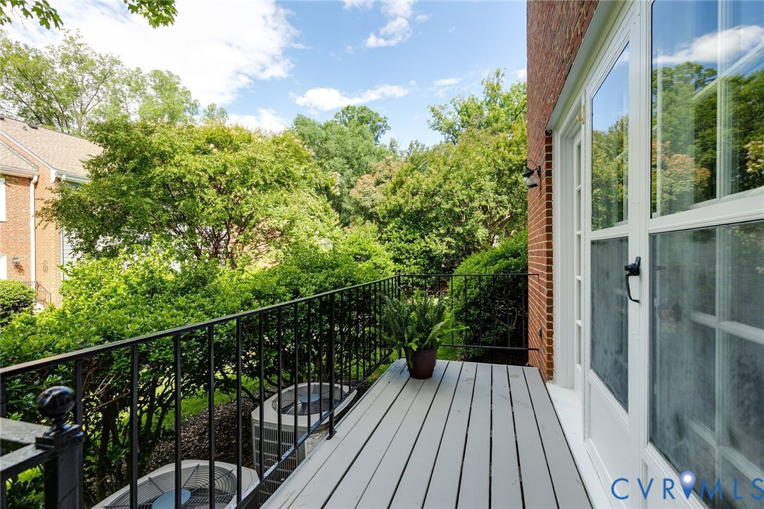 300 N Ridge Rd Unit#20