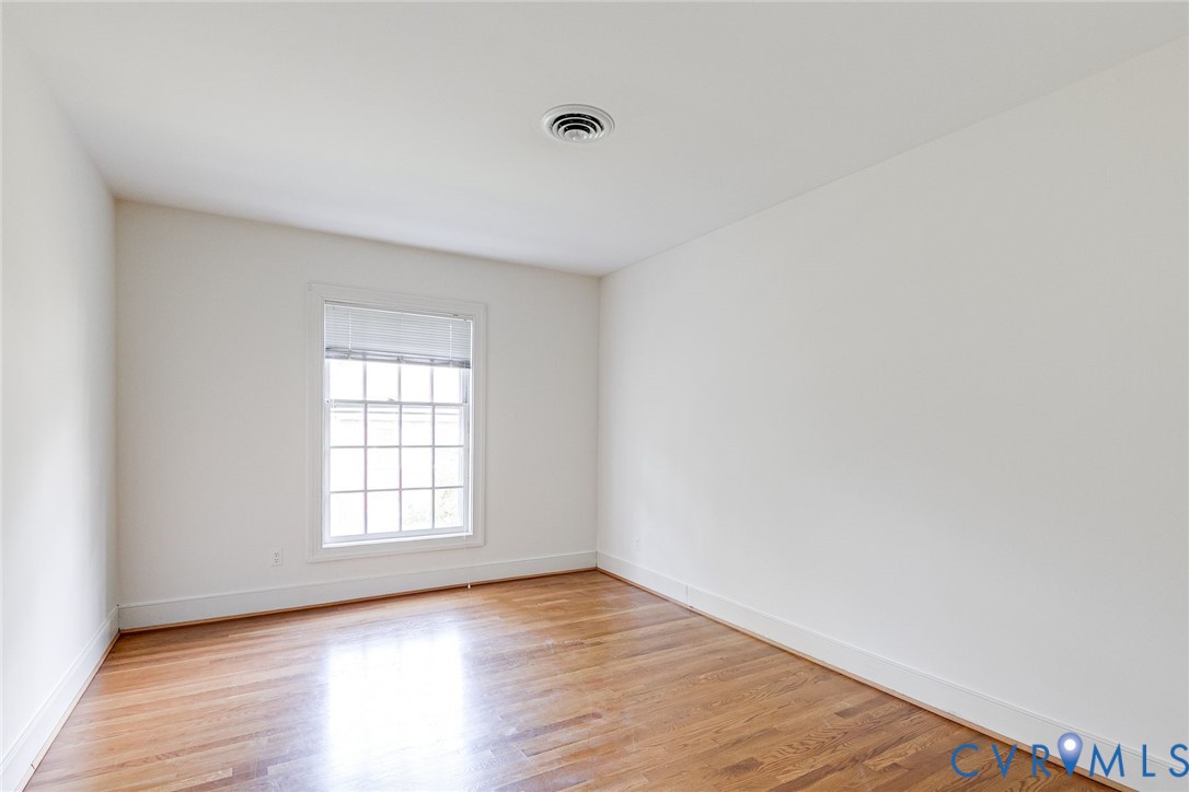 300 N Ridge Rd Unit#20