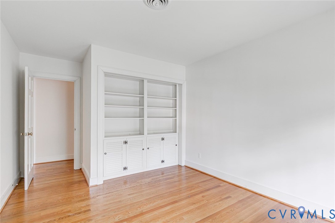 300 N Ridge Rd Unit#20