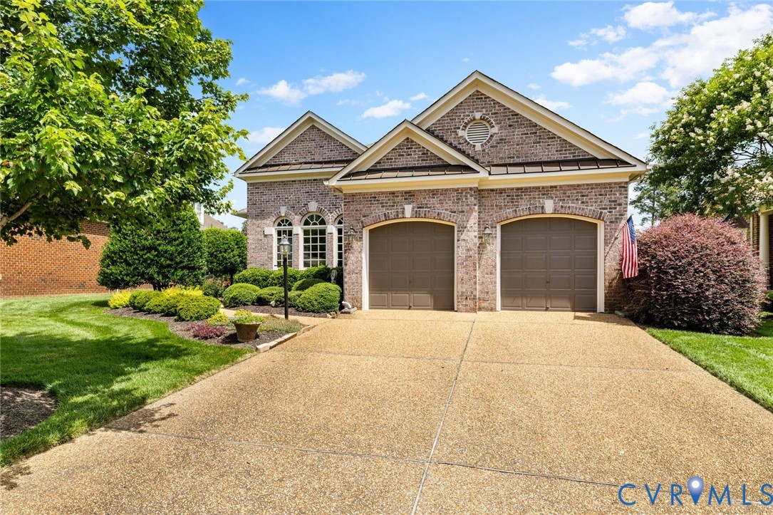 2196 Founders View Ln