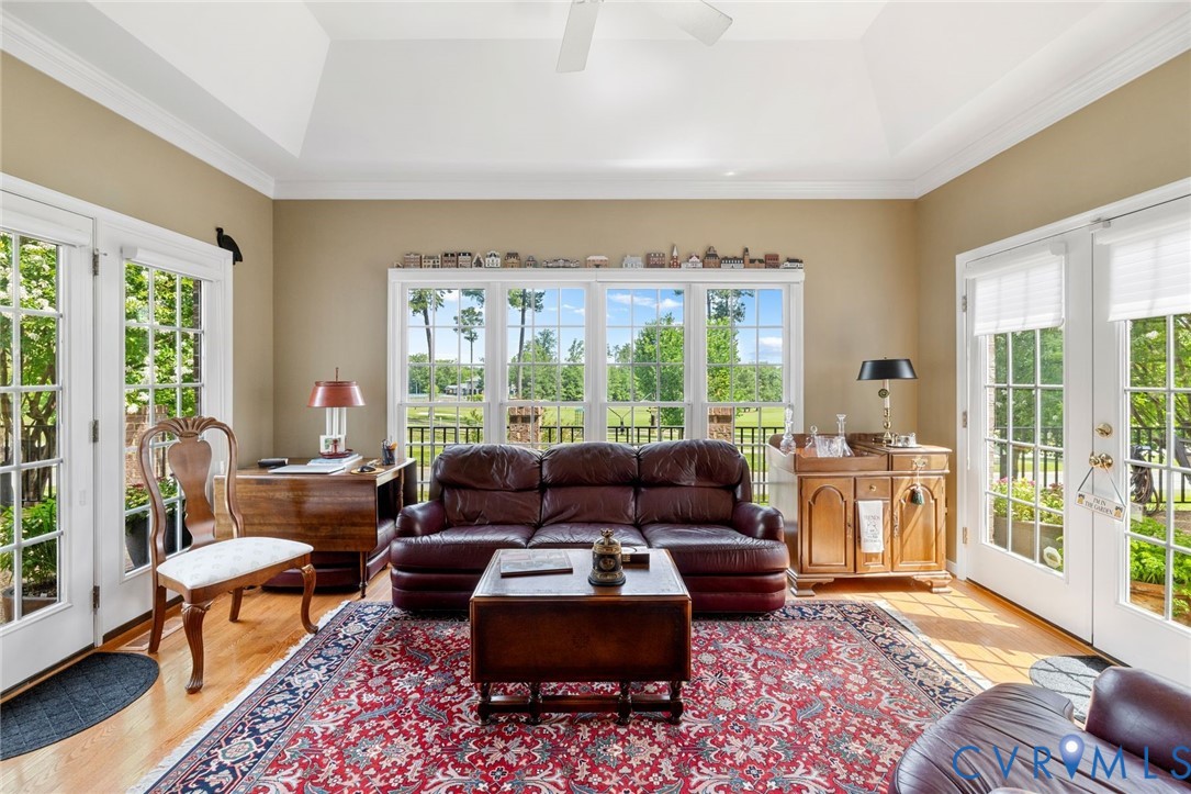 2196 Founders View Ln