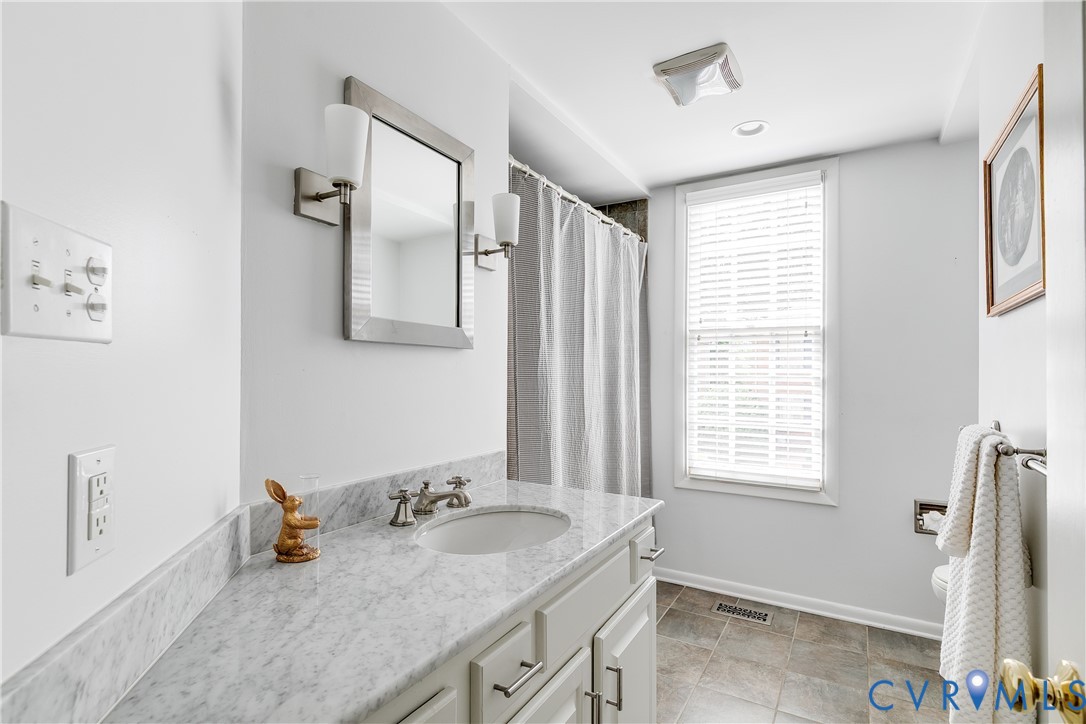 6161 River Rd Unit#12
