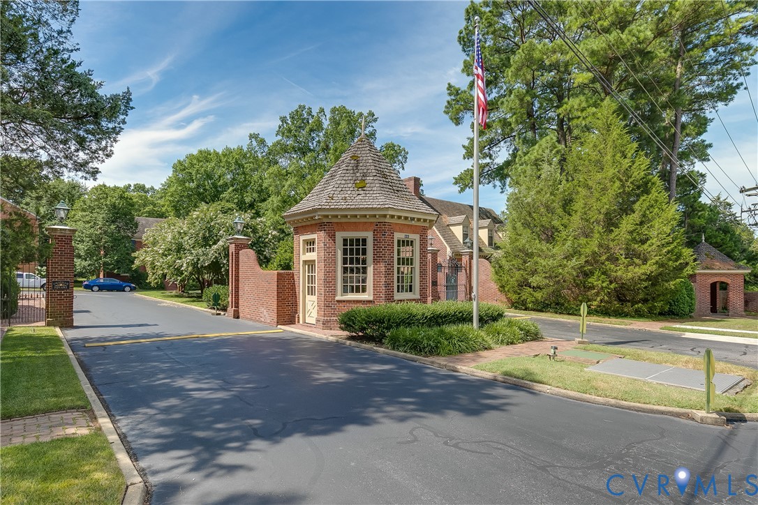 6161 River Rd Unit#12