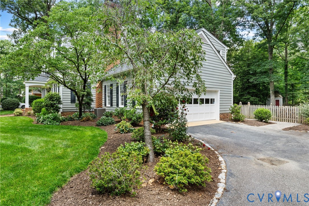 13522 Kingsmill Rd