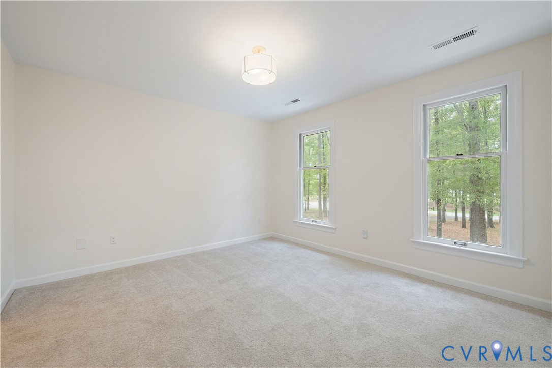 2727 River Run Rd