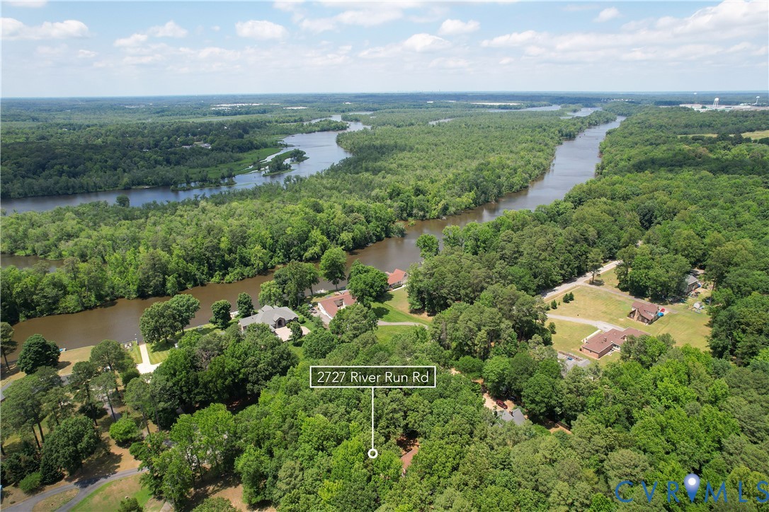 2727 River Run Rd