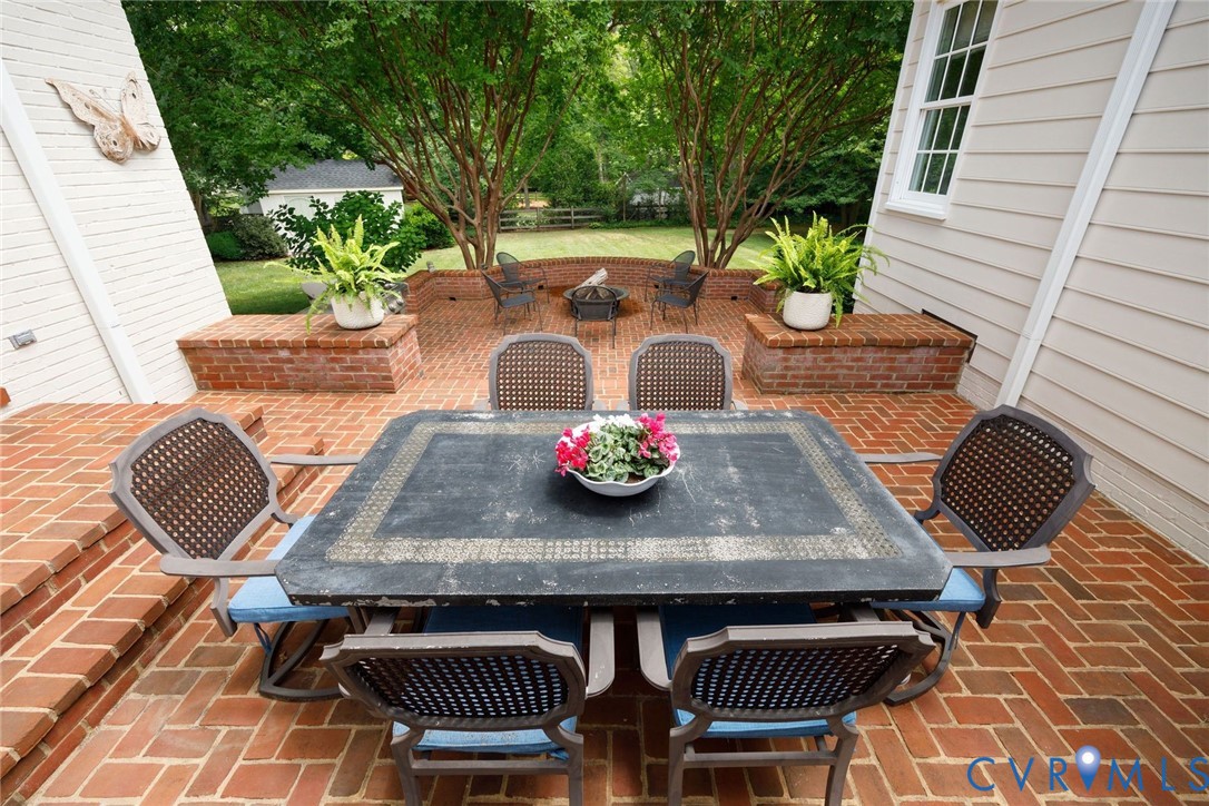 315 Sleepy Hollow Rd