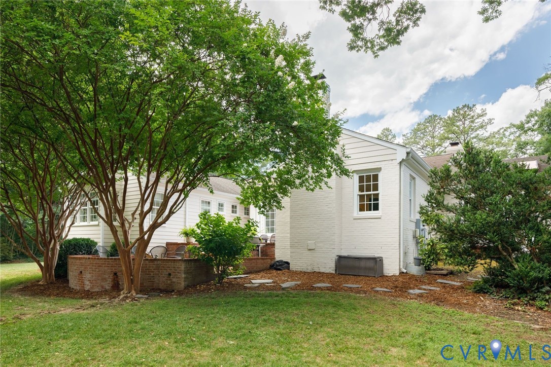 315 Sleepy Hollow Rd