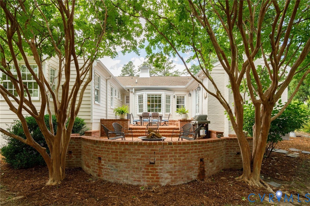 315 Sleepy Hollow Rd