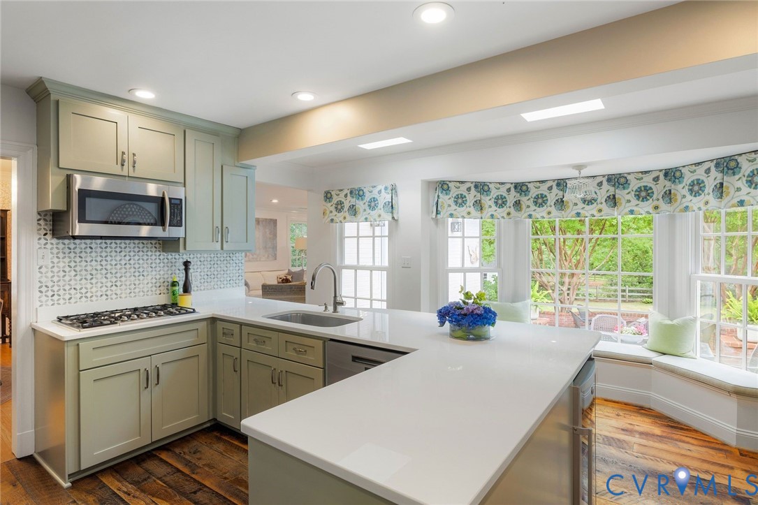 315 Sleepy Hollow Rd