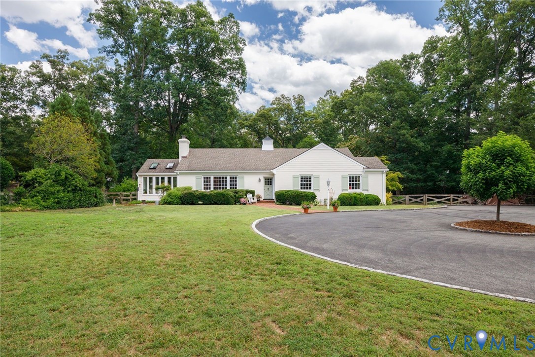 315 Sleepy Hollow Rd
