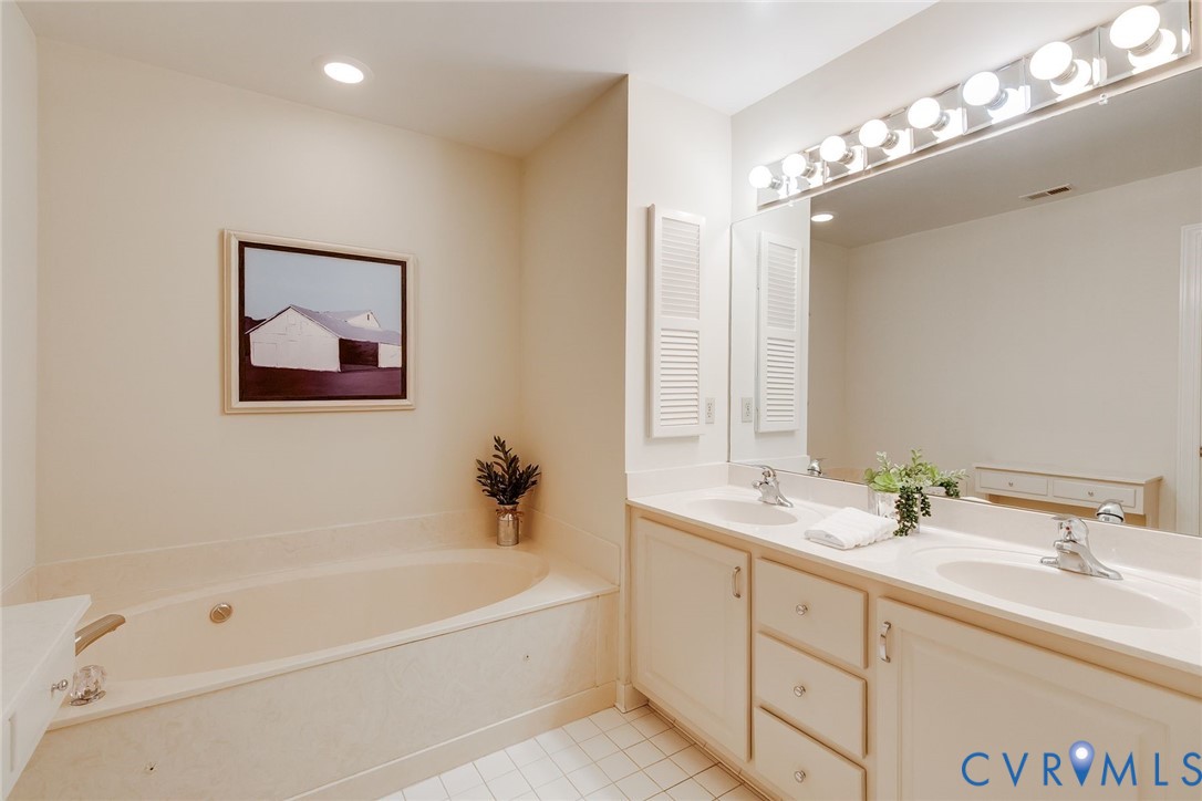 3115 Stony Point Rd Unit#B