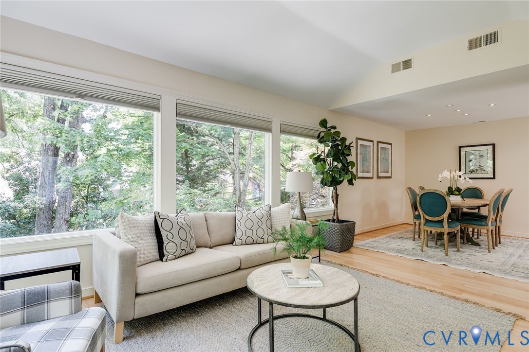 3115 Stony Point Rd Unit#B