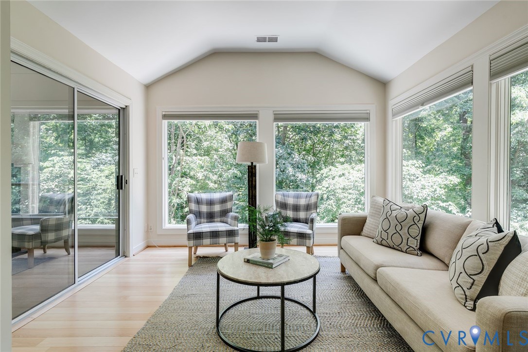 3115 Stony Point Rd Unit#B
