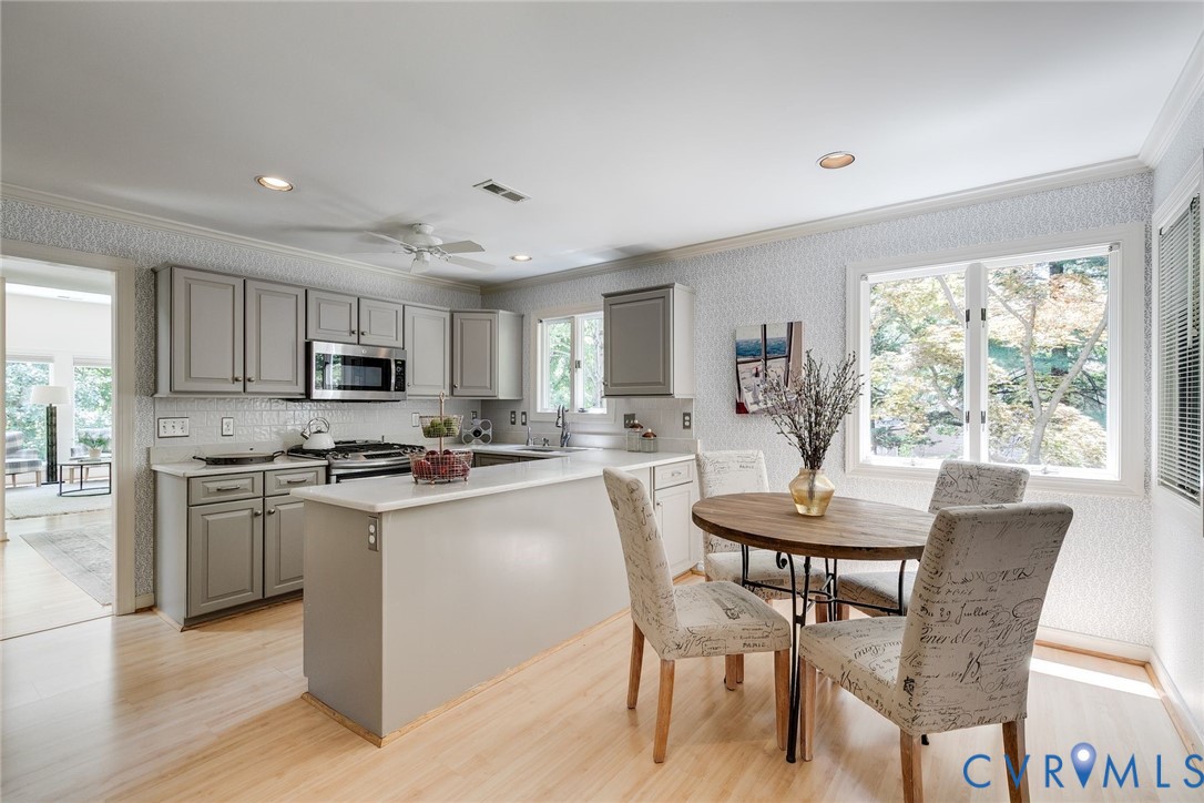 3115 Stony Point Rd Unit#B