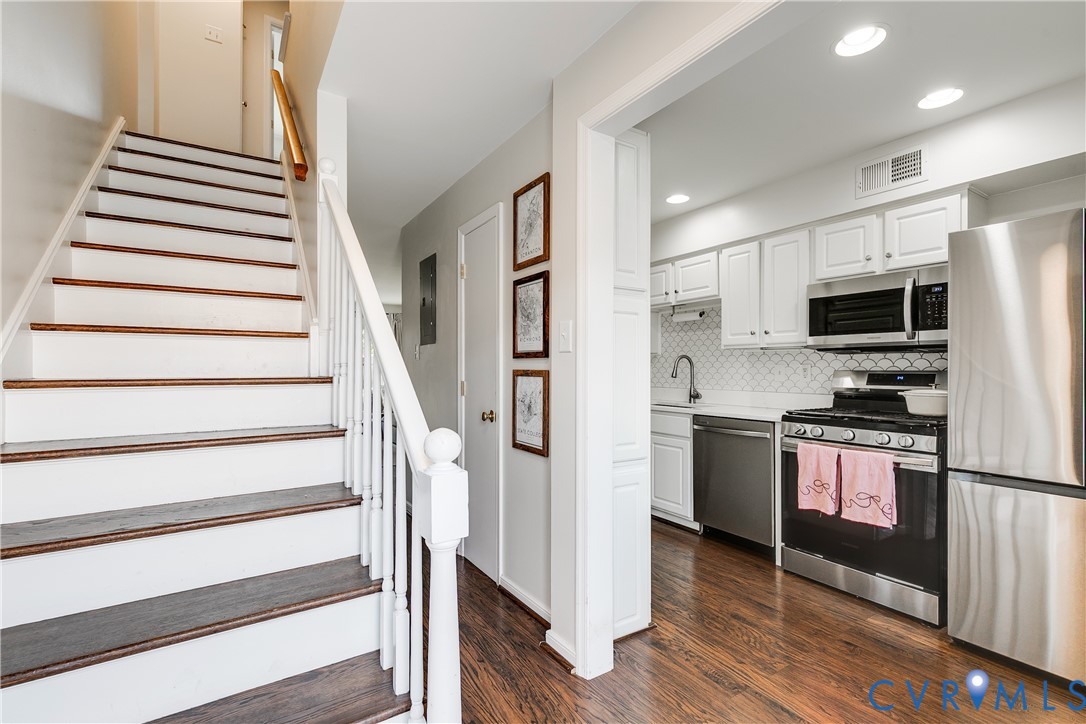 301 N Hamilton St Unit#C