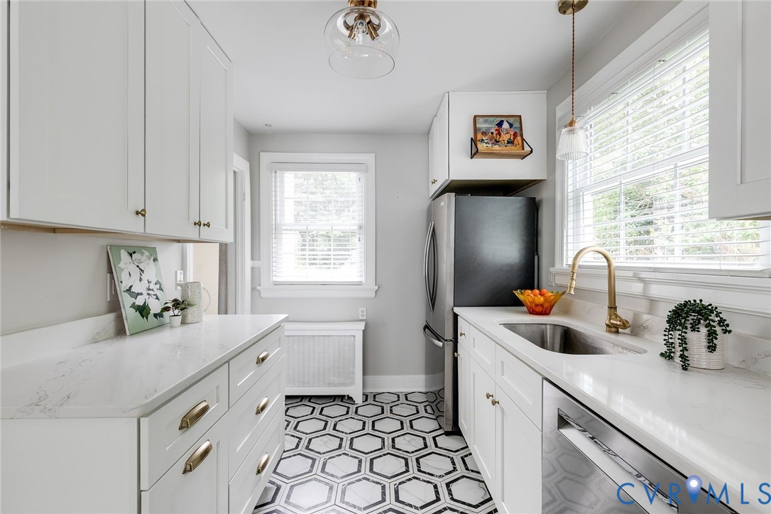 1101 Normandy Dr