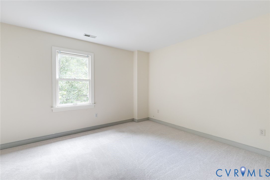 3704 Ivy Home Ct
