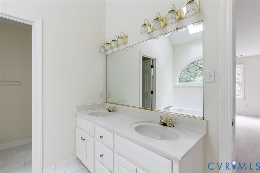 3704 Ivy Home Ct