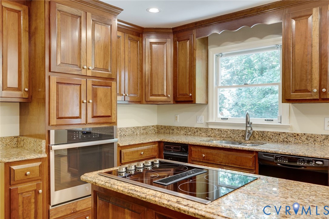 3704 Ivy Home Ct