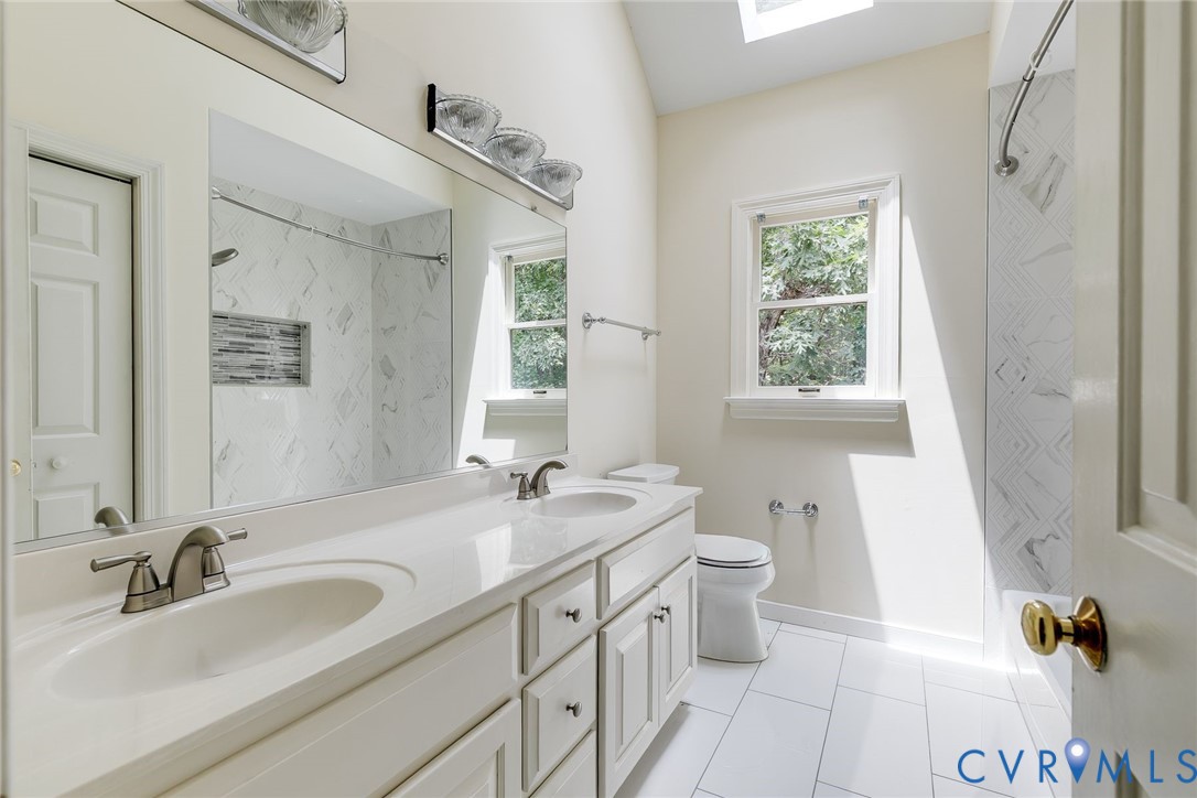 3704 Ivy Home Ct
