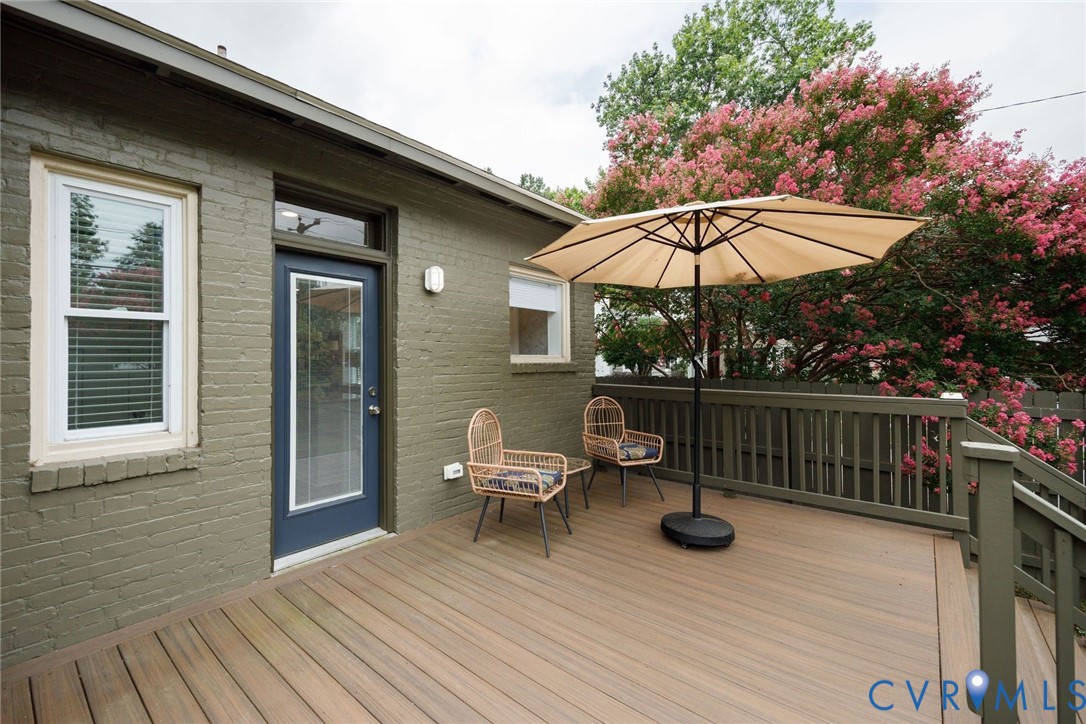 1328 Amherst Ave