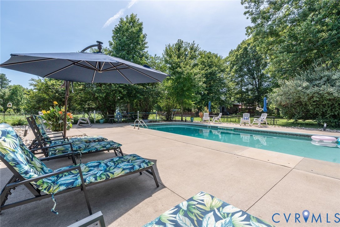 12289 Cedar Ln