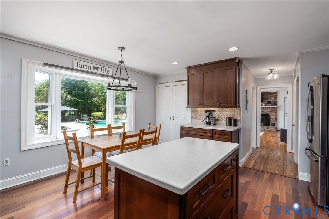 12289 Cedar Ln
