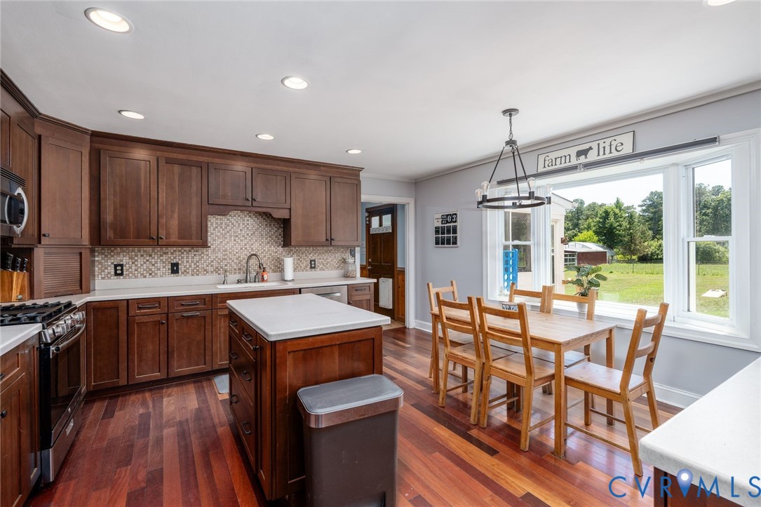 12289 Cedar Ln