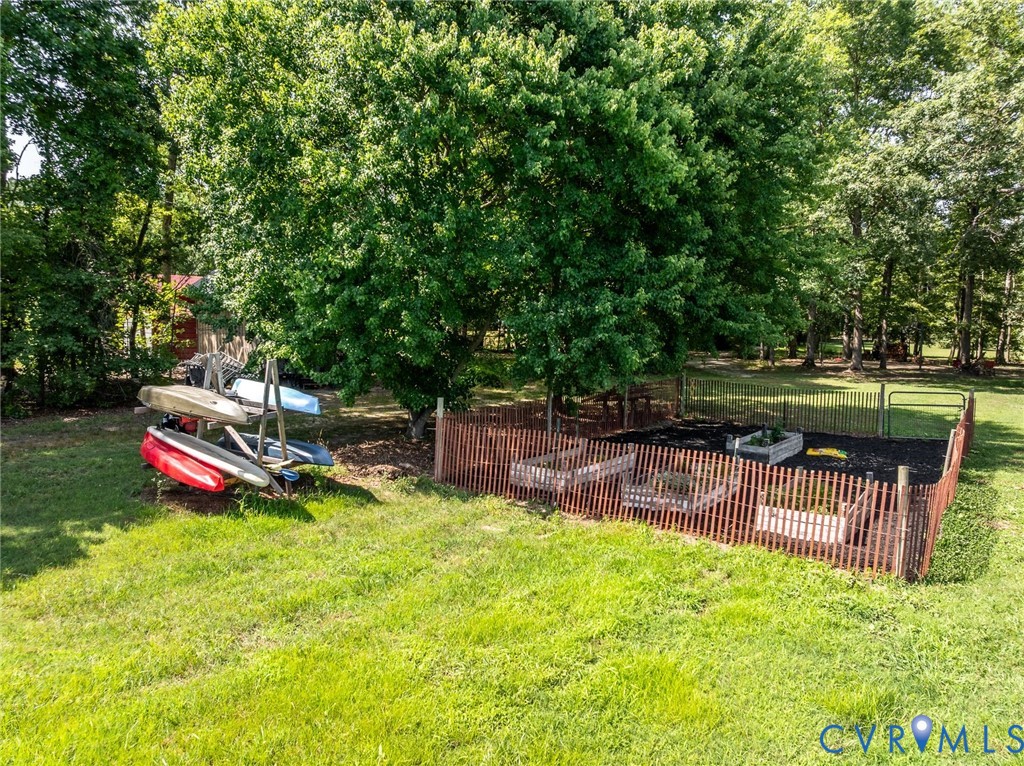 12289 Cedar Ln