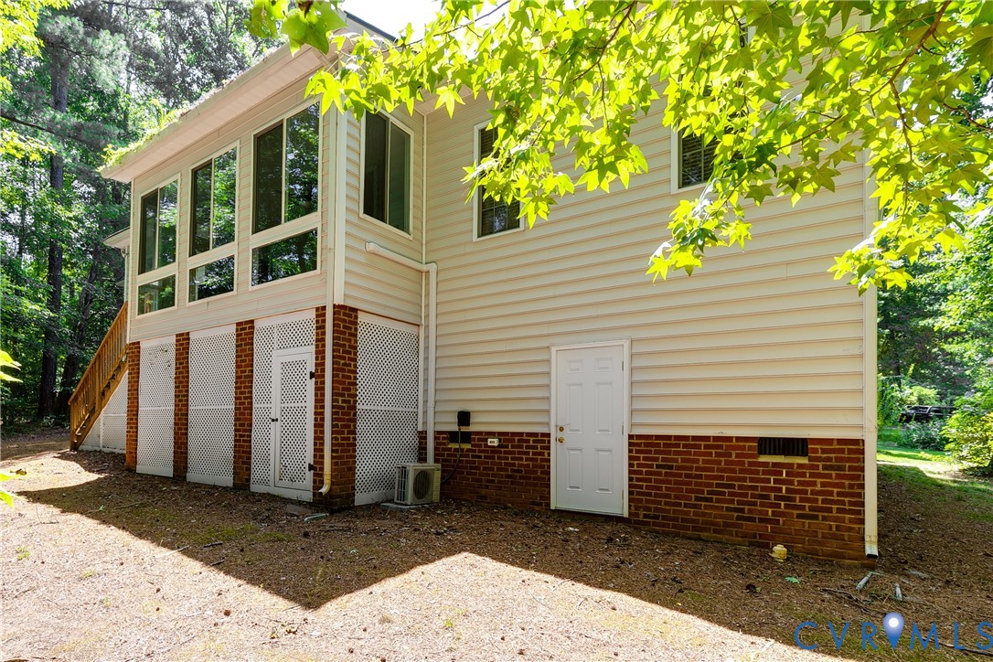 5900 Harbourwood Pl