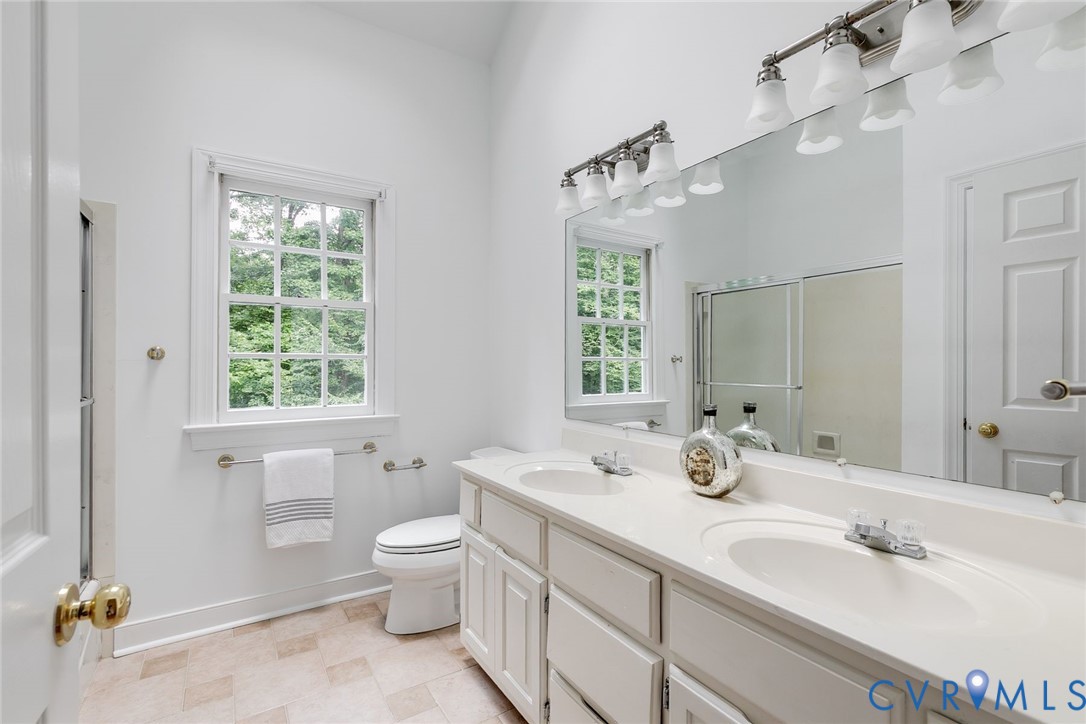 3911 Reeds Landing Cir