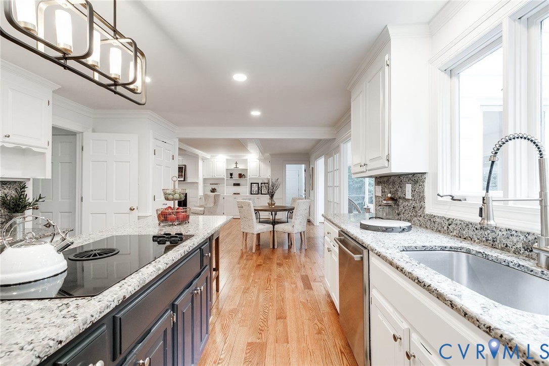 3911 Reeds Landing Cir