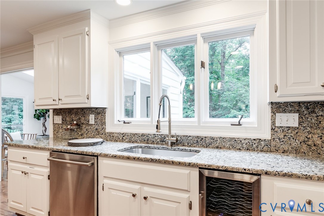 3911 Reeds Landing Cir