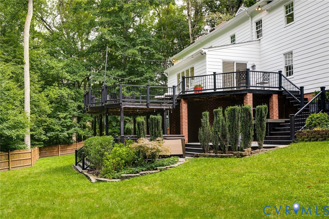 3911 Reeds Landing Cir