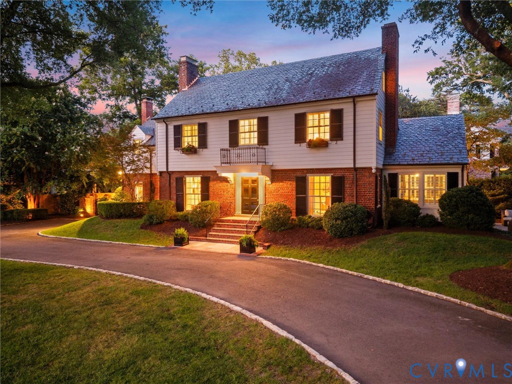 1 Greenway Ln