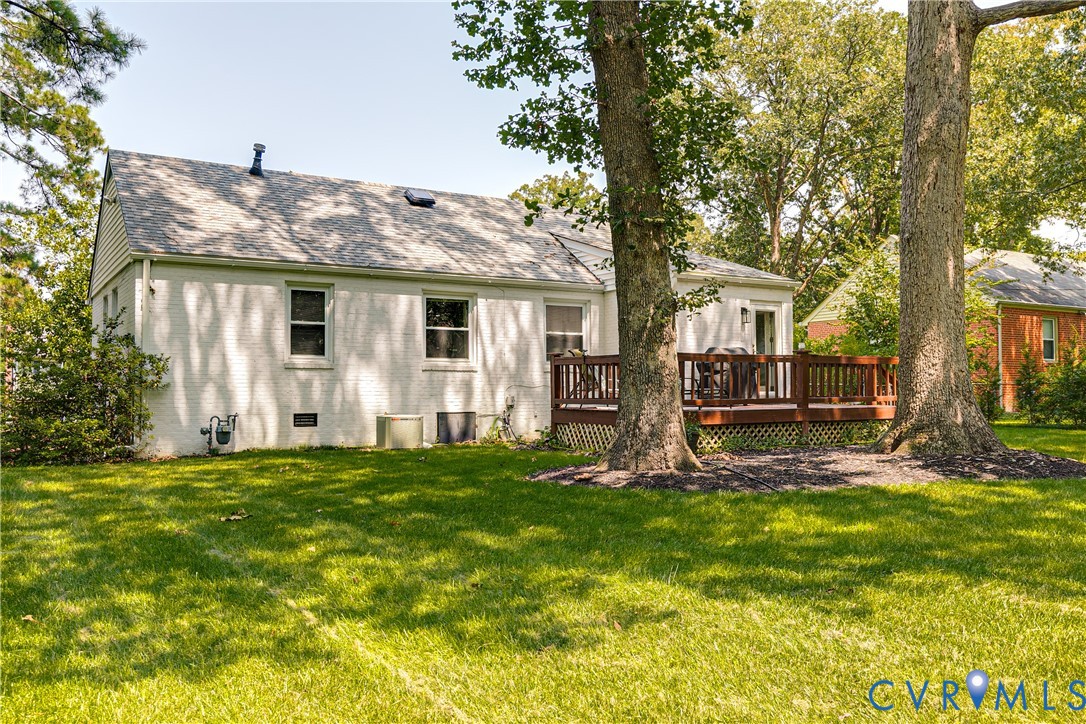 8717 Avalon Dr