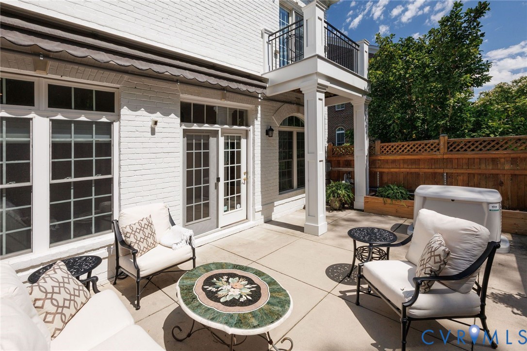 1123 Marney Ct